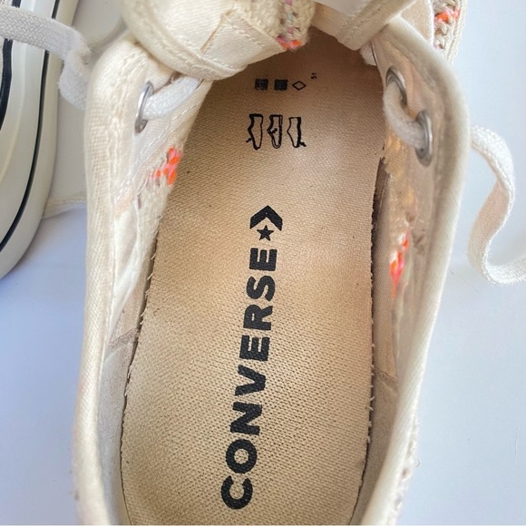 CONVERSE Chuck Taylor All Star Low Boho Crochet Limited Edition 568278C Size 8 - Picture 12 of 13